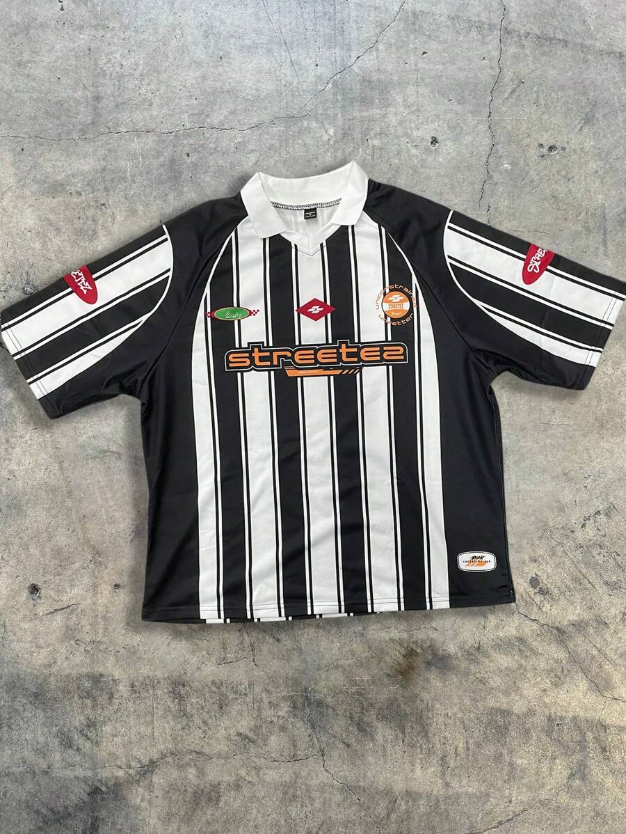 AXEPEAK Men's Digital Print Loose V-Neck Football Polo Shirt, For Vacation, Street Wear, Boyfriend Gift, School, Streetwear Essentials - Black and White - View 1