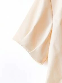 Franclia Damen Bluse mit kurzen Ärmeln und kleinen Knöpfen, eleganter und jugendlicher Look, Sommer