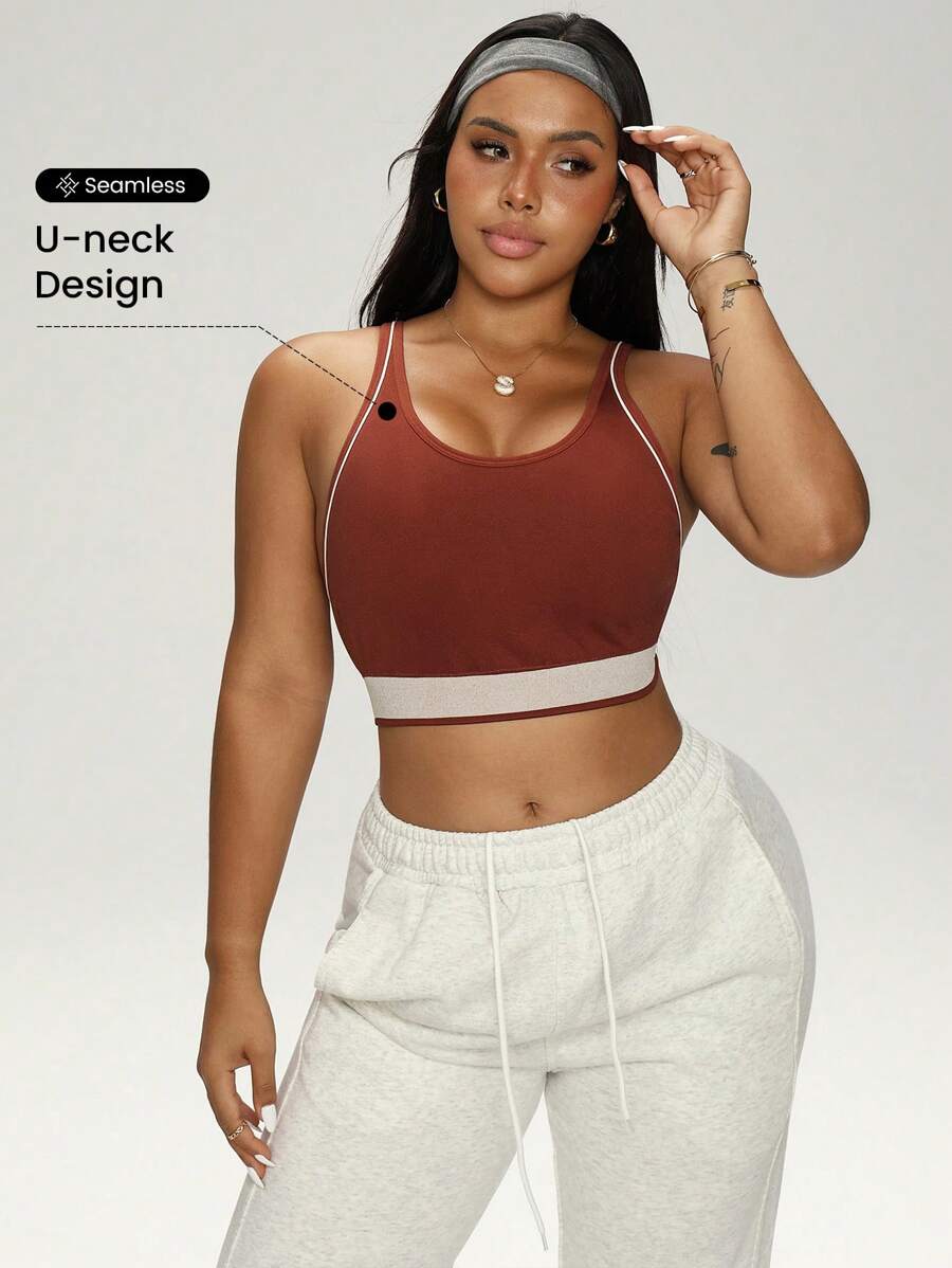 Easithlete Plus Size Women's Seamless Racerback Sports Bra