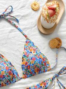 SHEIN Swim 2pcs/Set Women Summer Beach Outfits - Ditsy Floral Frill Triangle Top And Bottoms With Drawstring Sides, Bikini Set With Headband - Multicolor - View 3