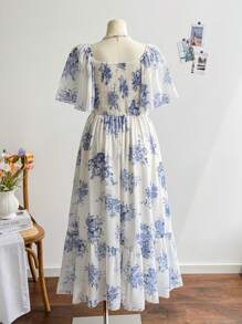 Soleia Women's Plus Size Blue Floral Print Chiffon Sweetheart Neck Short Sleeve Maxi Dress, Summer Vacation Bohemian Boho  Romantic Floral  Vacation Floral - Blue and White - View 2