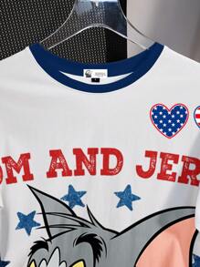 TOM & JERRY X SHEIN Locker sitzendes Rundhals Kurzarm weißes T-Shirt, Ärmel mit blau-weißem Sternkontrast, Patriotisch-karikatives Motiv mit englischem Buchstabe Muster am Hals, legeres Sommer T-Shirt für Damen
