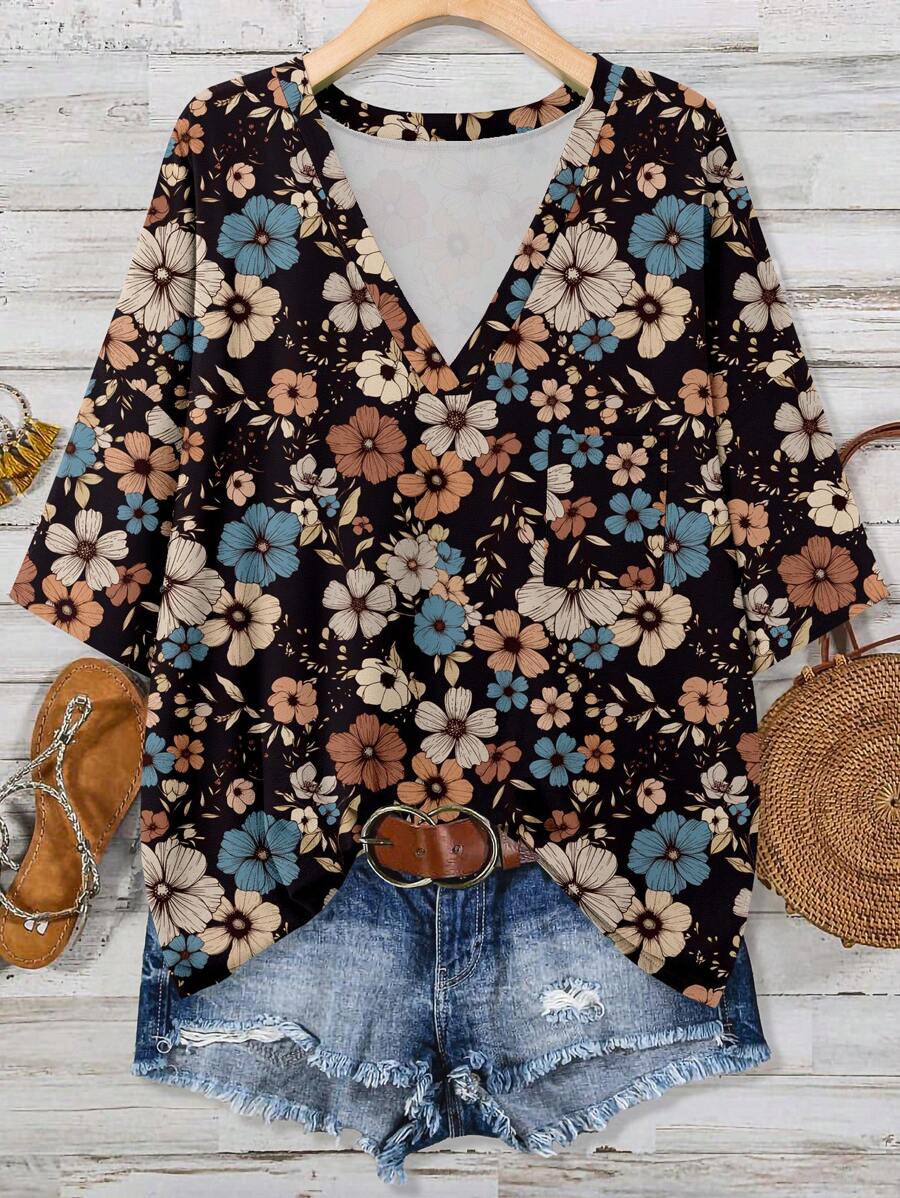 EMERY ROSE Plus Size Versatile Ditsy Floral Round Neck Chest Pocket T-Shirt, Casual & Simple, Suitable For Summer,Flower/Vacation/Spring - Multicolor - View 1