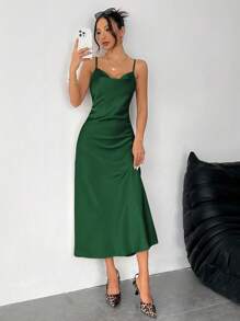 SHEIN PETITE Solid Color Swing Collar Long Satin Satin Suspender Dress Suitable For Dates,Bodycon Dress - Dark Green - View 5