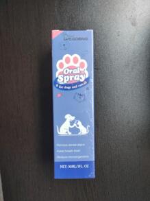 SHEIN 1pc 30ml Pet Teeth Cleaning Spray, Effective Deodorizer For Cat/Dog Mouth Odor And Tartar Removal, Oral Care Without Brushing