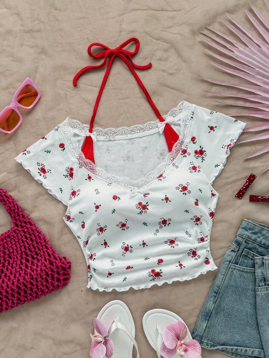 Soleia T-shirt casual d'été style ballerine femme 2 en 1 avec col, garniture de dentelle à fleurs blanches et rouges vintage et décoration nœud contrastante - Rouge et Blanc - Voir 1