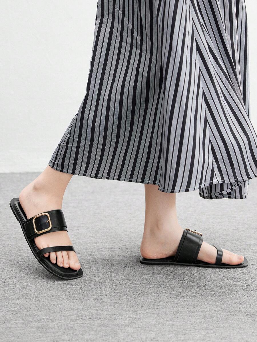 CUCCOO BIZCHIC Women 2025 New Black Flat Comfortable Sandals - Black - View 1