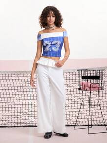 SHEIN MOD Kaos Sporty Off Shoulder dengan Blok Warna dan Cetakan Digital, Warna Biru - Blue and White - View 3