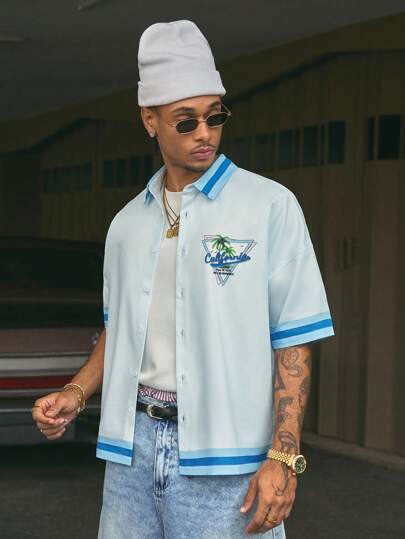 AXEPEAK Camisa de manga corta de tejido suelto con estampado digital para hombre, inspirada en el streetwear