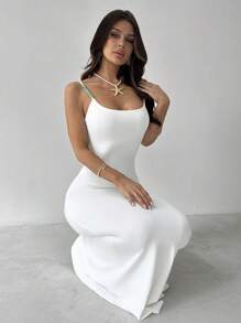 Firerie Vestido largo ajustado de novia, con tirantes de espagueti y espalda descubierta, decorado con perlas blancas, para vacaciones de verano, fiestas, bodas y eventos elegantes - Blanco - Ver 3