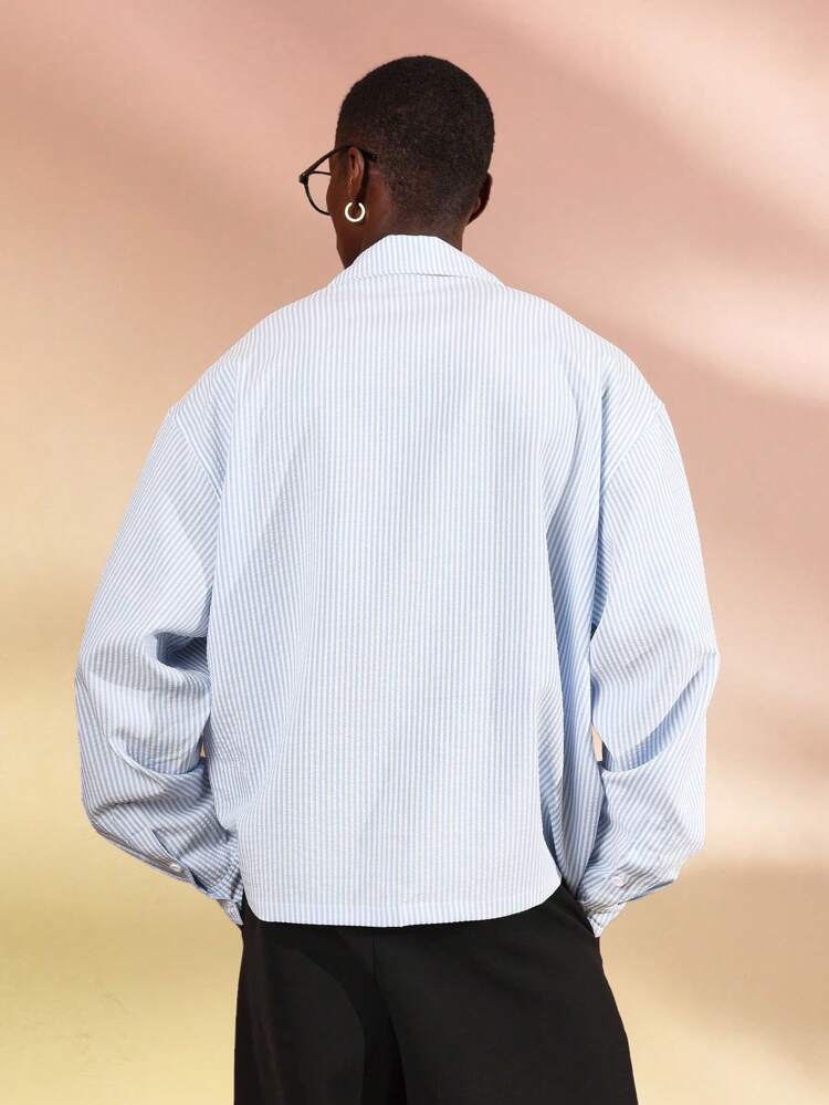 Camisa ligera a rayas con botones