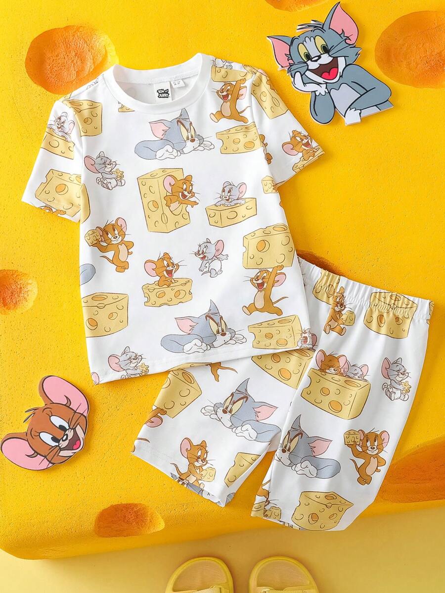 TOM & JERRY X SHEIN Ensemble de 2 pièces pyjama : T-shirt à manches courtes blanc décontracté et confortable avec imprimé de fromage et dessin animé de jeune garçon, et short