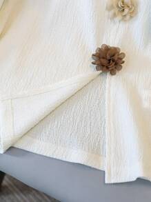 Franclia Women's Round Neck Short Sleeve Casual Elegant Versatile 3D Floral Pattern T-Shirt, Summer Top - Beige - View 6