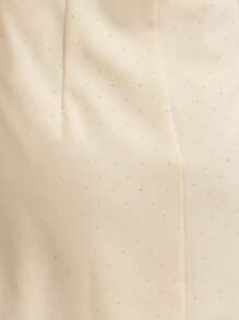 Nöista Beige High Neck A-Line Mini Dress
Classy Beige A-Line Mini Dress With High Neck Design, Perfect For Wedding Guest Attire, Formal Brunches, Or Sophisticated Spring Looks. - Apricot - View 5