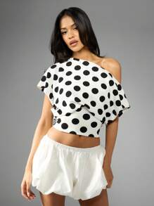 MISSGUIDED Áo crop top hở vai chấm bi tay Dolman bồng bềnh Áo cánh thường ngày mùa hè mặc đi nghỉ dưỡng dự tiệc ban ngày tay bồng thời trang - Đen và trắng - Xem 5