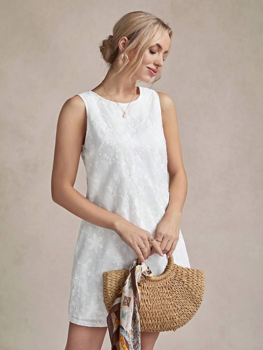 SHEIN LUNE 女式白色休閒圓領刺繡連衣裙 - 白色 - 查看 1