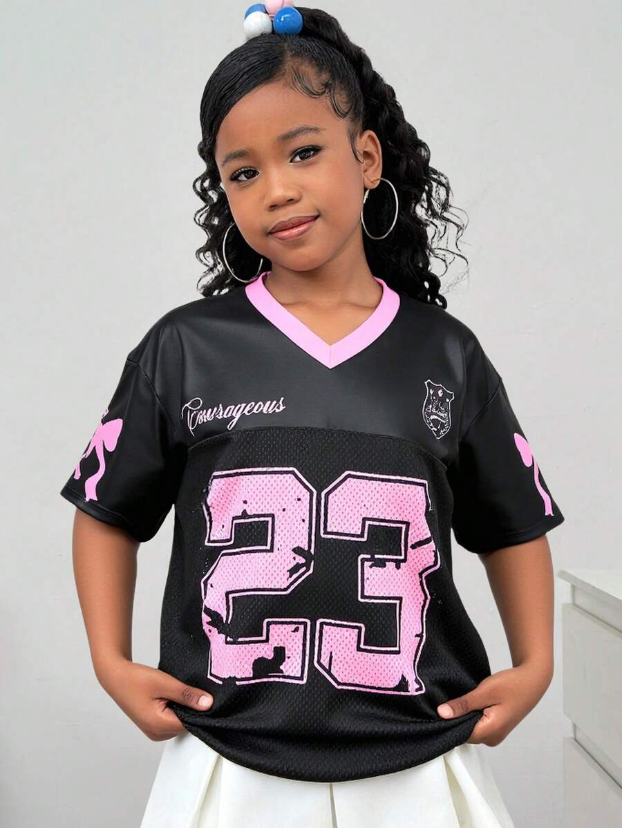 SHEIN Tween Girls' Casual Streetwear V-Neck Knit Splicing Mesh Oversize Loose Bat Sleeve Short Sleeve T-Shirt With Text & Number & Bow Print, Black