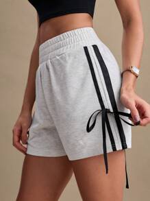 SHEIN Sports Quần short thể thao thường ngày rộng rãi có cạp chun tương phản trang trí nơ cho nữ, Xuân/Hè - Màu Xám nhạt - Xem 3