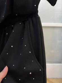 GlowEve 水钻装饰圆领短袖上衣和短裤两件套休闲装