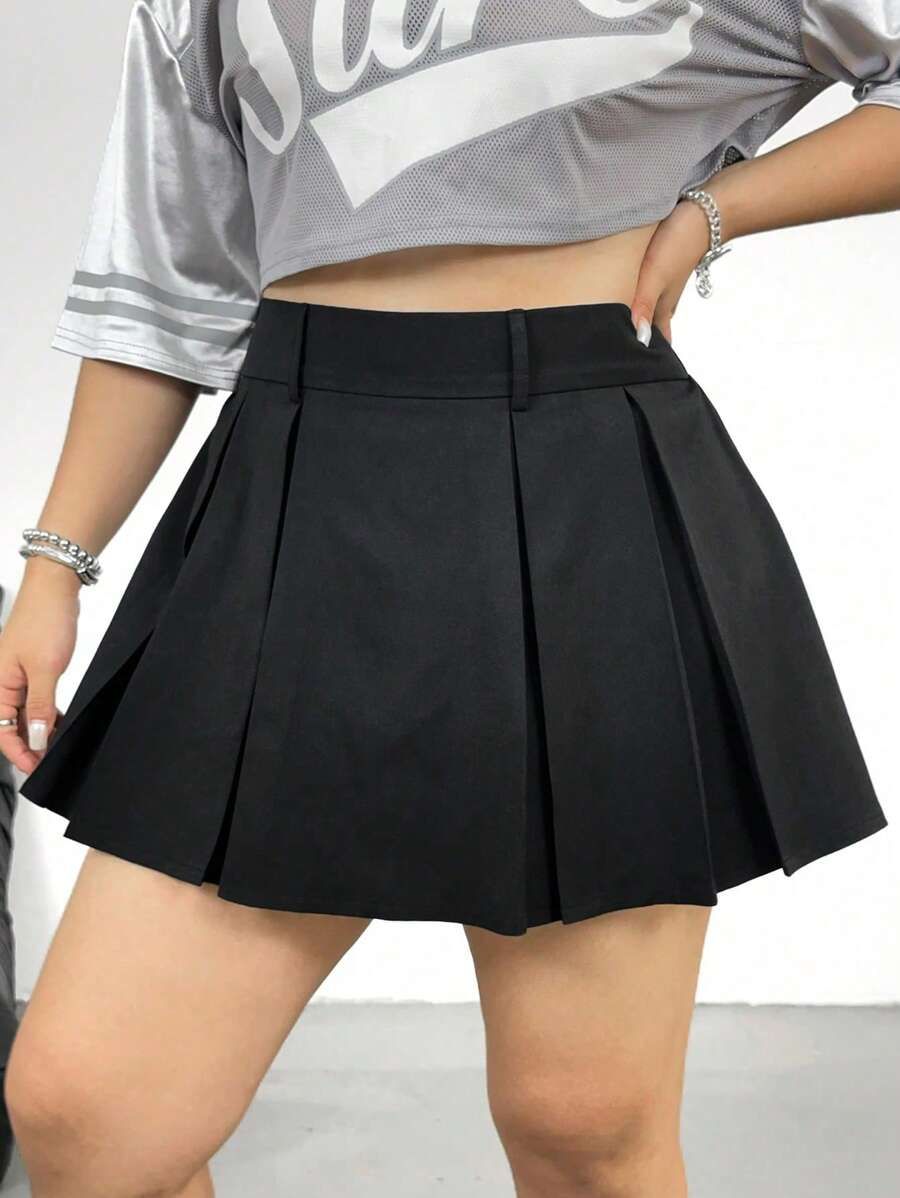 Flirla Plus Size Women High Waist Pleated A-Line Black Shorts, Elastic Waist, Minimalist Elegant Casual For Office Wear Summer - Black - View 1
