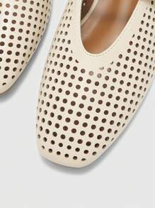 CUCCOO BIZCHIC Sepatu Flat Wanita Ujung Persegi dengan Potongan Laser untuk Natal dan Musim Semi - Aprikot - View 7