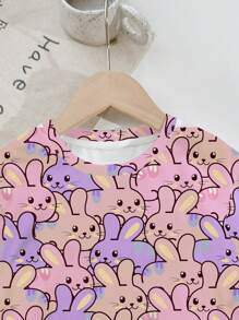 SHEIN طقم تي شيرت قصيرة الأكمام بياقة دائرية وسروال ضيق مناسب للفتيات الصغيرات ، مناسب للربيع/الصيف - متعدد الألوان - مشاهدة 4
