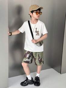 SHEIN 2pcs/Set Tween Boys Loose White Short Sleeve T-Shirt With Letter Print And Relaxed Camouflage Print Cargo Pants With Pouch Bag