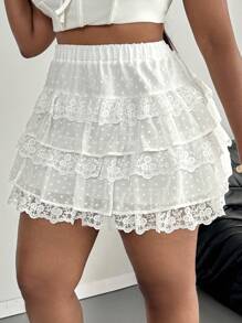 SHEIN PETITE CURVE Plus Size Solid Color Summer Contrast Lace Ruffle Hem Skirt - White - View 3