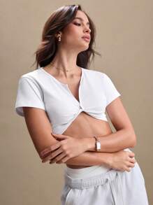 SHEIN Sports Ladies' Casual Twist Hollow V-Neck Short Sports T-Shirt, Spring/Summer - White - View 2