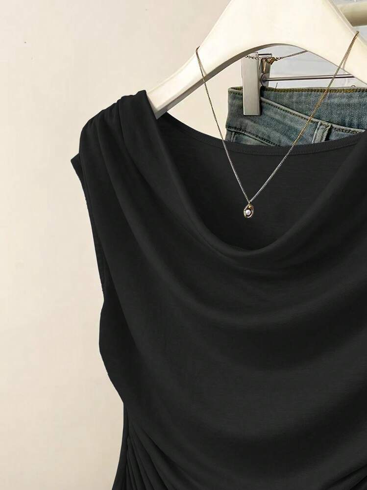 SHEIN Plus Size Solid Color Black Casual Ruched Drop Shoulder Asymmetrical Hem T-Shirt, Summer - Black - View 4