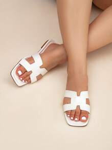 CUCCOO CURVES Women's Simple Glossy Slip-On Beach Casual Sandals For Christmas - Metallic Silver - View 5