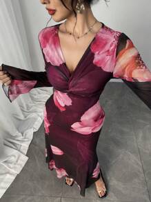 Modelyn V-Neck Flare Sleeve Romantic Bodycon Dress, For Women, Spring/Summer Fall Cloth For Women - Multicolor - View 4