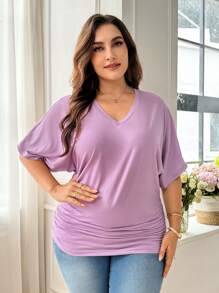 SHEIN Privé 女士加大码优雅通勤 V 领宽松短袖 T 恤，修身纯色休闲度假