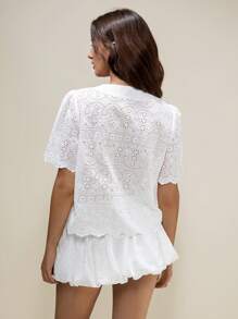 SHEIN Unity Women Solid Color Hollow Out Embroidery Twist V-Neck Short Sleeve Blouse - White - View 3