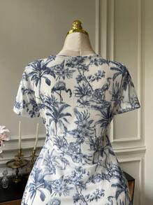 SHEIN EZwear Floral Print V-Neck A-Line Plus Size Short Sleeve Dress, Spring/Summer Bohemian Resort Style,Beach Dress Sundress,Holiday Outfits Boho - Multicolor - View 3