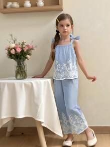 SHEIN Girls 4-7Y Elegant Countryside Stripe Embroidery Camisole Top & Wide Leg Pants 2Pcs Suit,Bow Decor Casual Comfortable Basic Minimalist Holiday Outfit - Blue and White - View 1