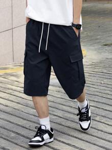 Manfinity Hypemode Men's Solid Color Pocket Summer Drawstring Waist Cargo Shorts - Navy Blue - View 6