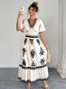 Elenzga 大码休闲度假深褶抽绳腰短袖印花长裙 - 杏色 - 查看 1