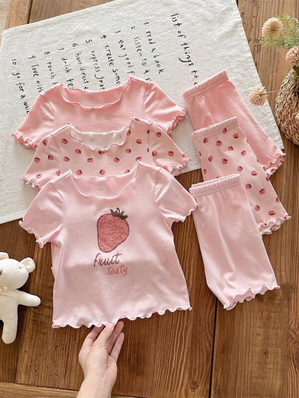 SHEIN LMoss Kids 6 pièces/Set Mignon bébé fille ensemble de pyjama pour l'été, t-shirt à col ras du cou à manches courtes avec volants à motif fraise et short, en tricot doux