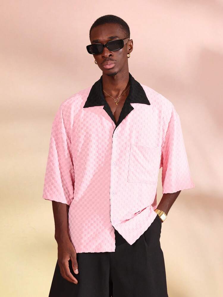 Camicia squadrata oversize con motivo a scacchiera testurizzata