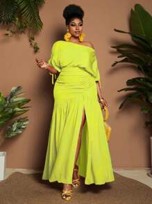 Maweii Plus Size Solid Color Asymmetric Collar Short Sleeve Top And High Slit Skirt 2 Pieces Set
