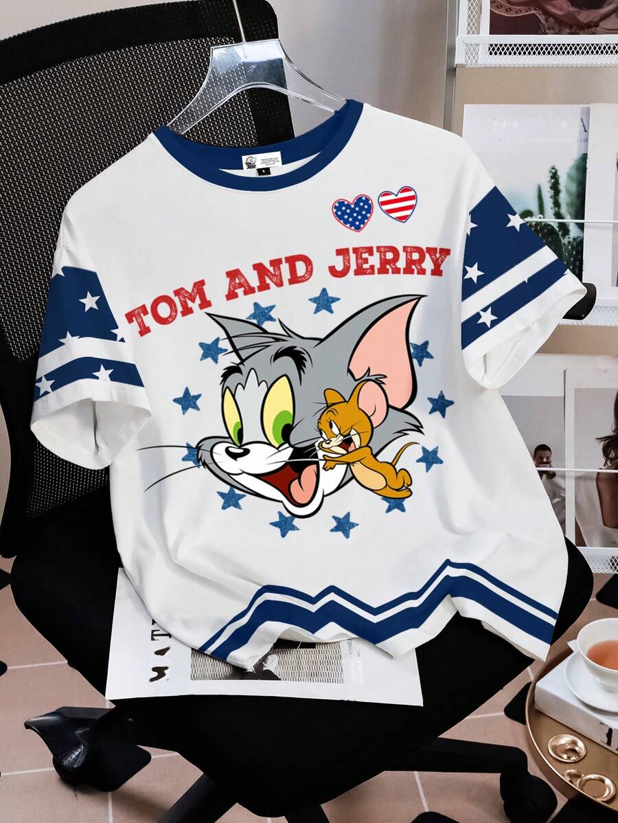 TOM & JERRY X SHEIN Locker sitzendes Rundhals Kurzarm weißes T-Shirt, Ärmel mit blau-weißem Sternkontrast, Patriotisch-karikatives Motiv mit englischem Buchstabe Muster am Hals, legeres Sommer T-Shirt für Damen
