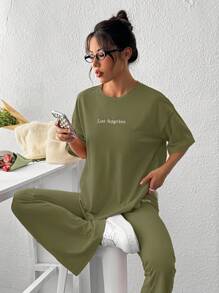 SHEIN EZwear 女式落肩字母刺绣T恤和喇叭裤套装 - 軍綠色 - 查看 3