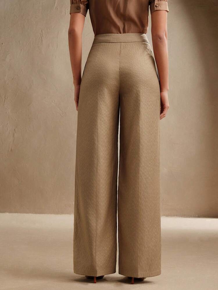 Modern Fashion Waist Striped Gold Line Decor Straight Leg Pocket Suit Pants, Spring/Summer Business Casual