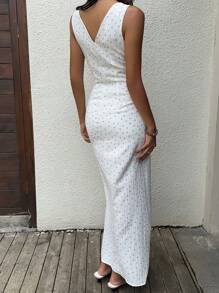 Sunnyshic Textured Ditsy Floral V-Neck Waist Shaped A-Line Long Dress - White - View 2