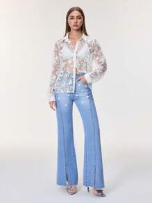 SHEIN BAE Jeans de mezclilla casual de mujer con diseño floral realzado y corte acampanado - Azul - Ver 7