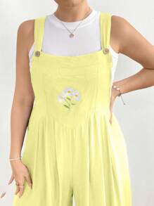 Flirla 新款休闲风菊花刺绣口袋阔腿裤，宽松百搭背带裤工装休闲裤 - 黃色 - 查看 5