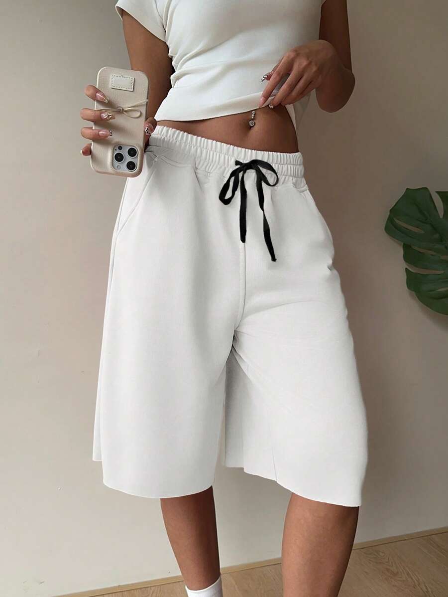 SHEIN EZwear 白色针织阔腿百慕大短裤,运动风,夏季 - 白色 - 查看 1