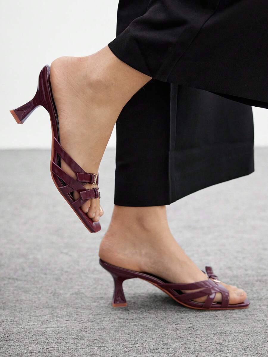 CUCCOO BIZCHIC 闪亮水钻装饰尖头细高跟鞋，透明 PVC 材质，女士性感优雅夜店派对高跟鞋 - 酒紅色 - 查看 1