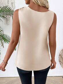 EMERY ROSE Women's Solid Color Ruched Round Neck Metal Flower Decor Sleeveless Elegant Blouse